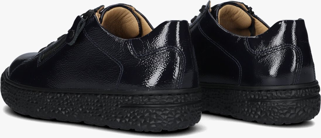 blauwe hartjes lage sneakers lak sneaker