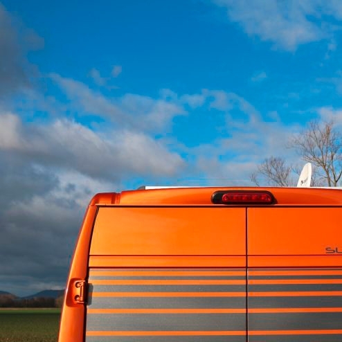 Caratec Safety CS120BLA Weitwinkel-Kamera mit 15 m Anschlussleitung für dritte Bremsleuchte für Ducato ab 2006