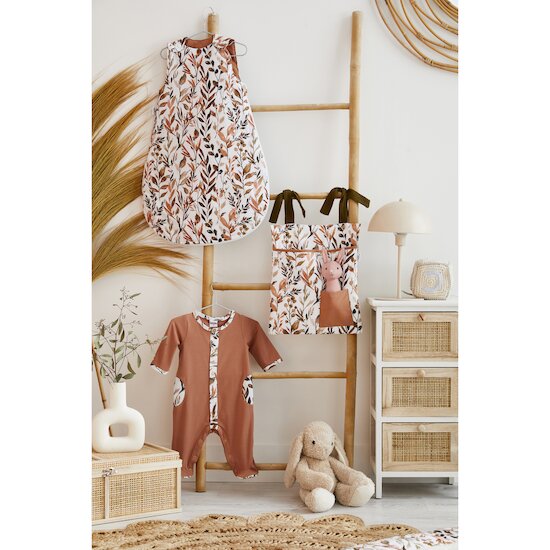 Caramel Forest Gigoteuse ouatinée   Imprimé feuillages cassonade        de               BB&Co
