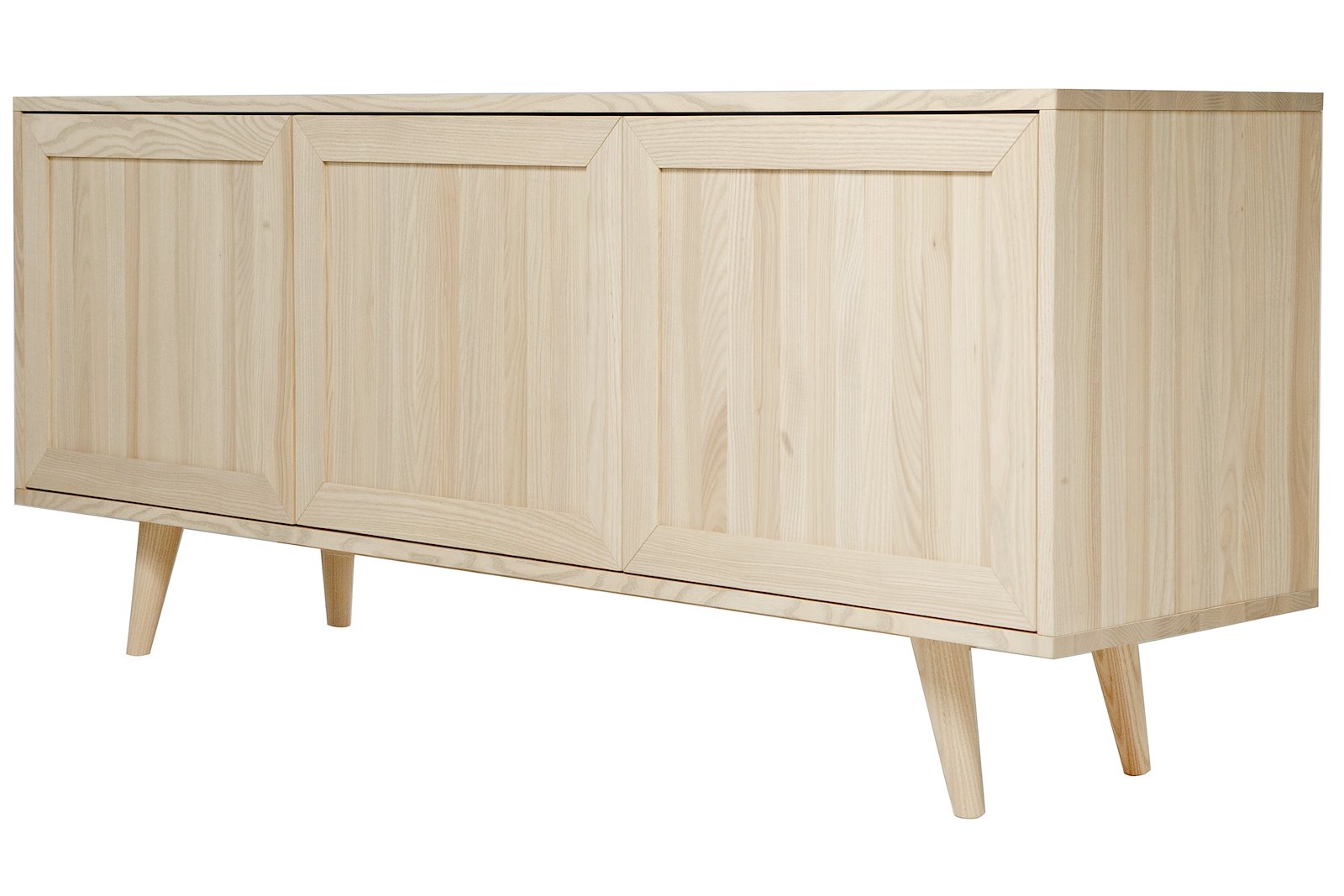 Woodcraft skjenk Hvitoljet heltre ask med 3 dører i tre og ben nr. 2
