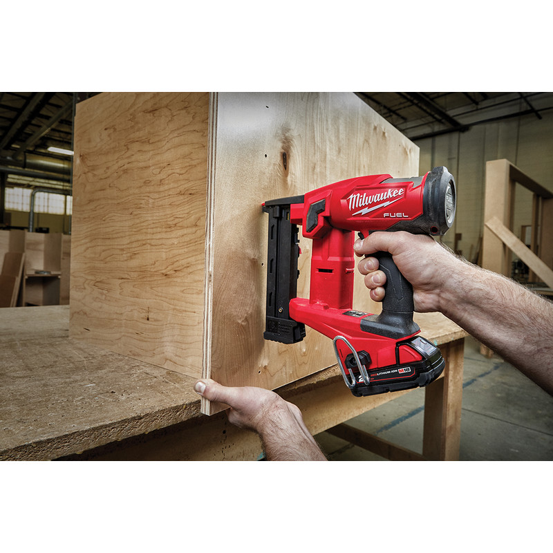 Milwaukee M18 FUEL FN18GS-0X accu tacker (body) 18V Li-ion