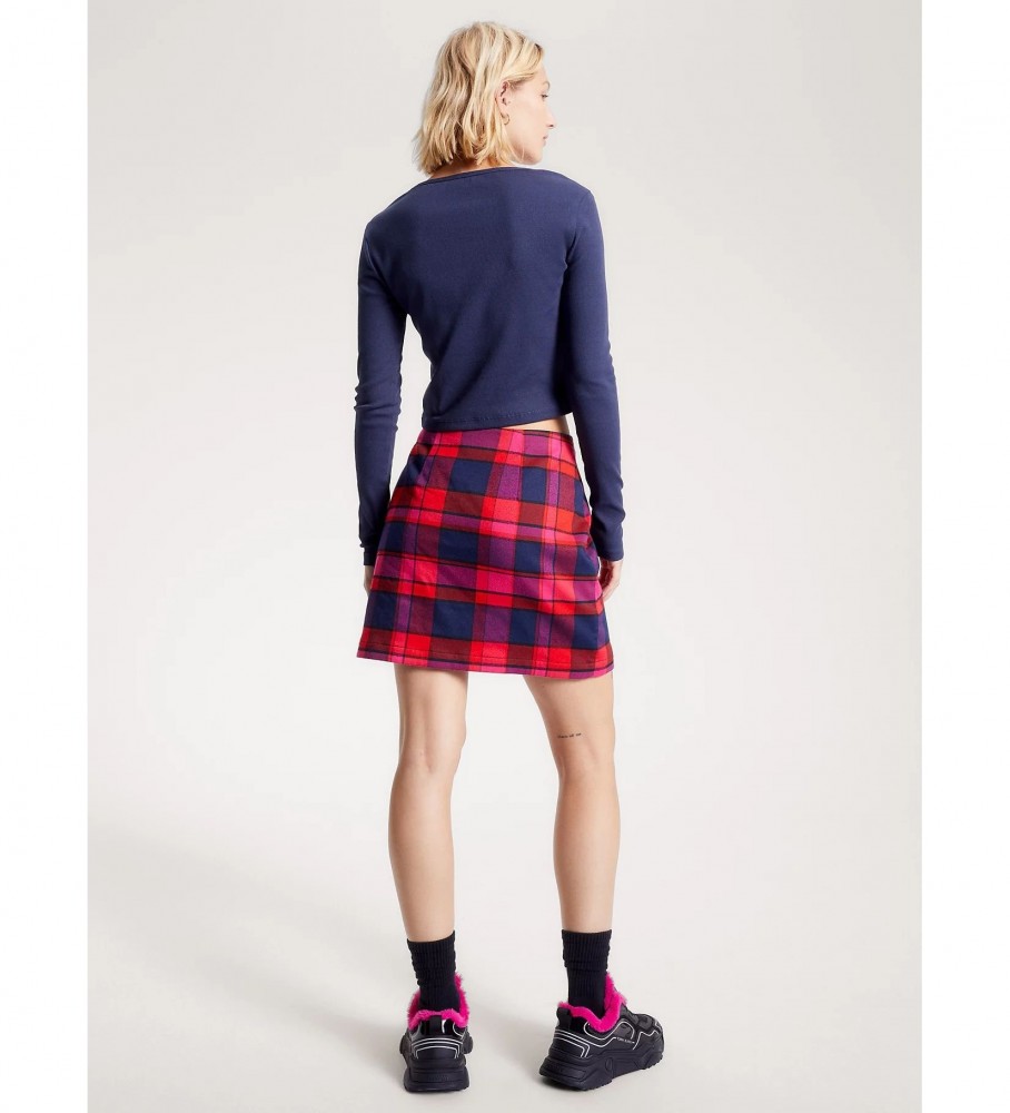 Camiseta cropped de manga comprida Tommy Jeans Essential na cor azul marinho.