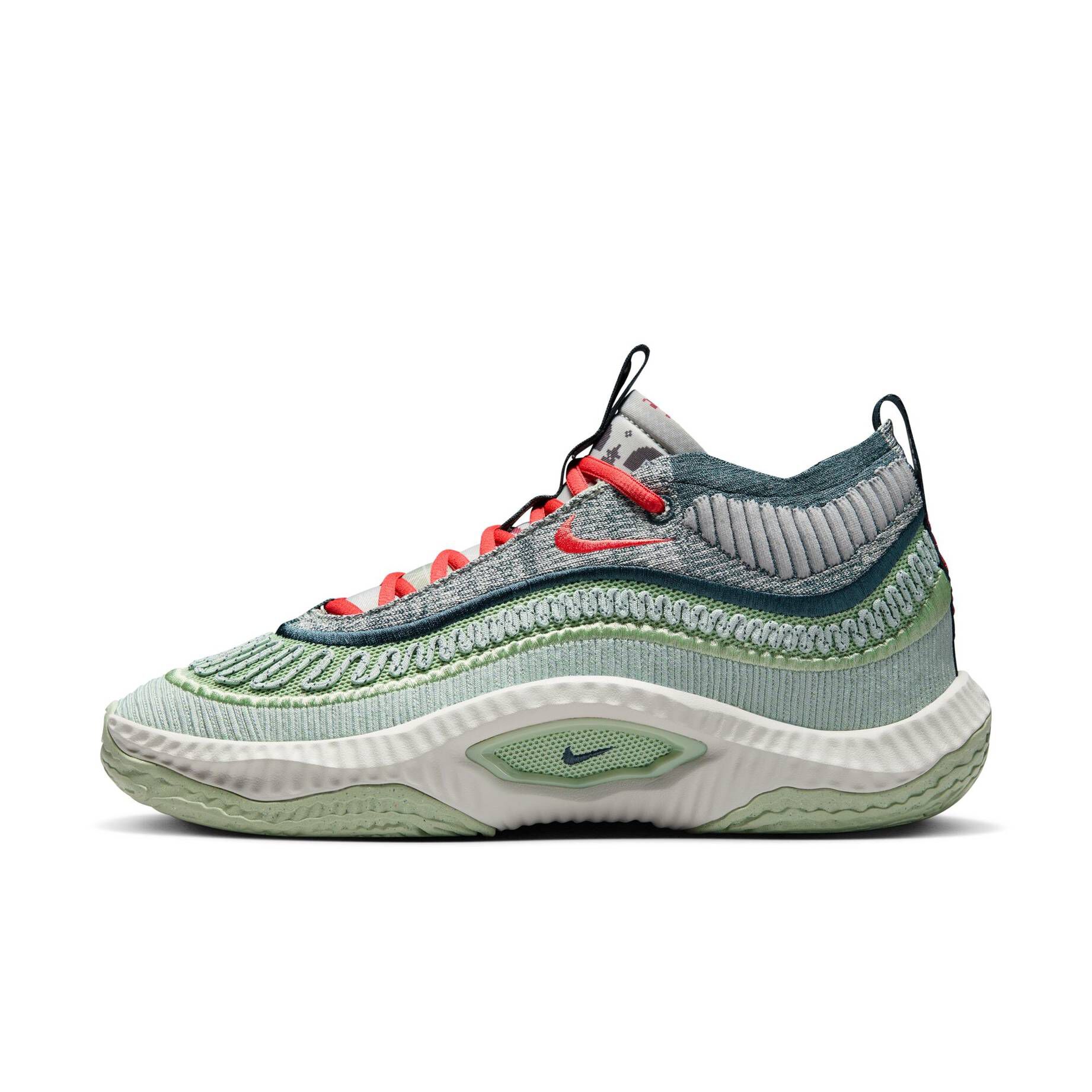 Nike| Herren Basketballschuhe COSMIC UNITY 3
