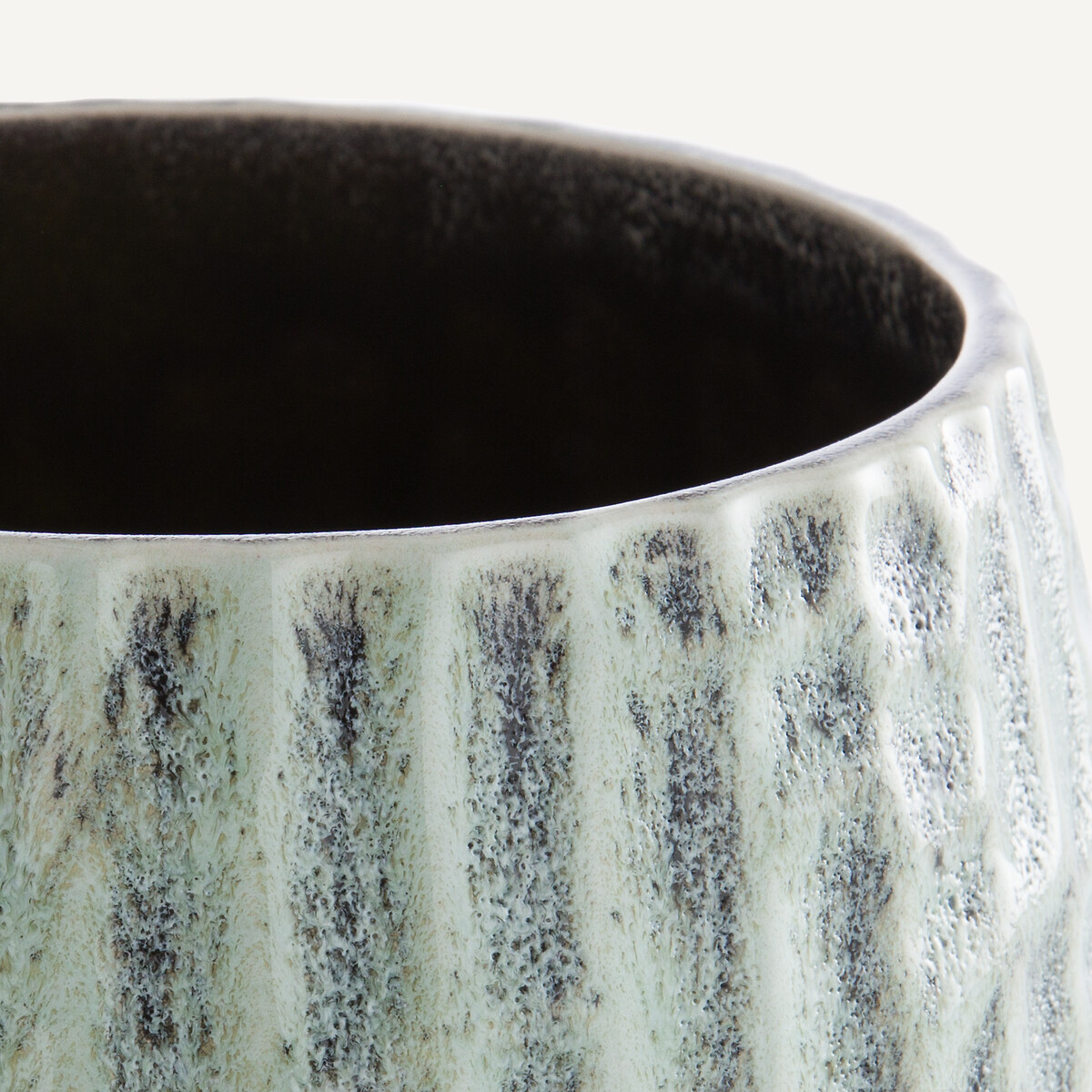 AM.PM<br>Vaso de cerâmica, 18 cm de altura, Zira