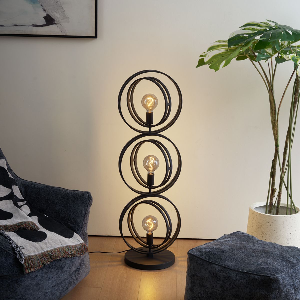 Moderne vloerlamp zwart 3-lichts - Indu
