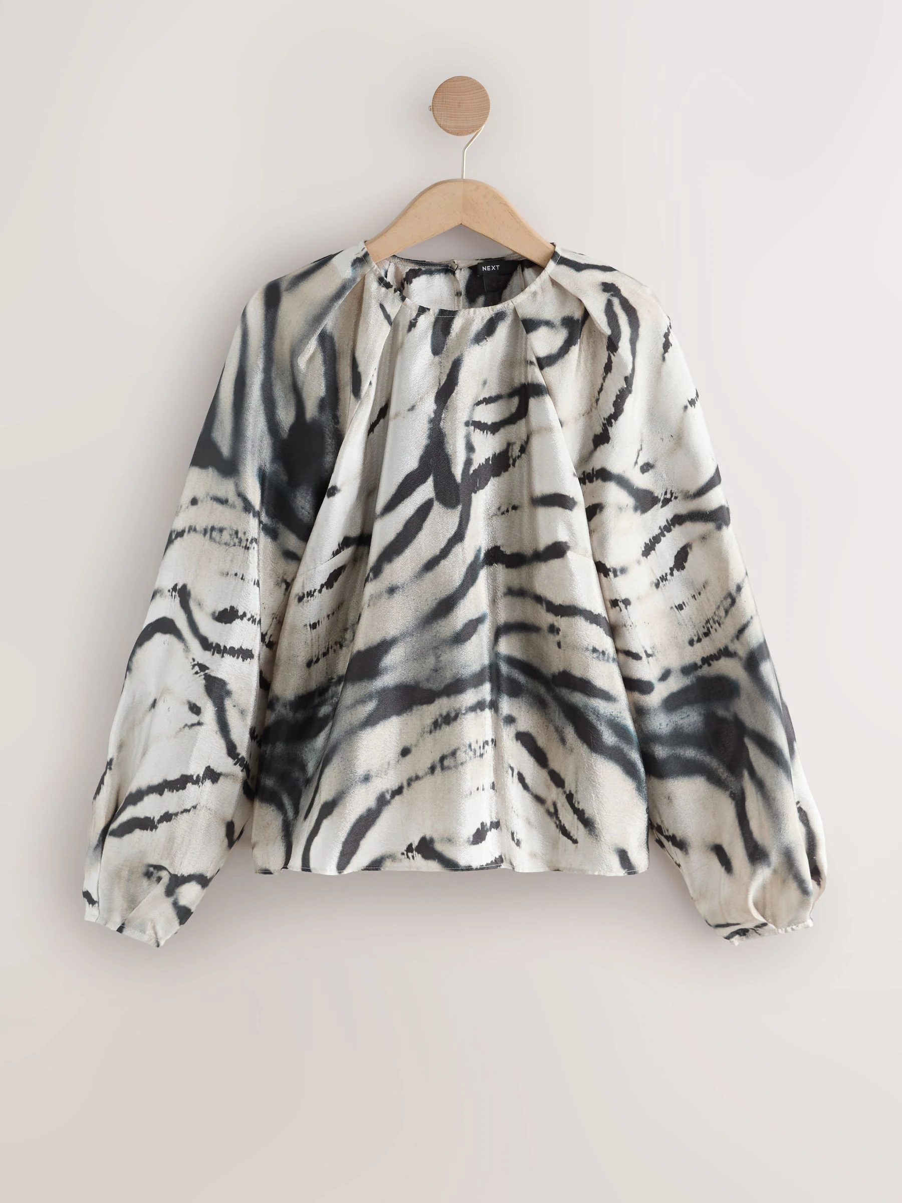 White/Black Zebra Print - Blouse met volumineuze lange mouwen