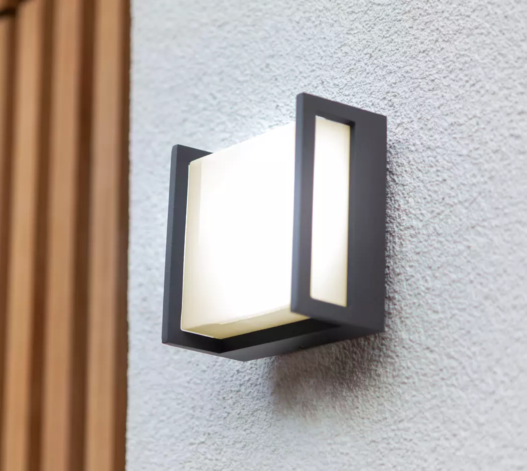 LED-Außenwandleuchte QUBO
