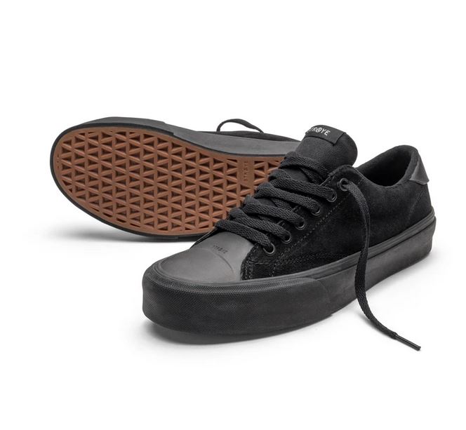 Straye Footwear Stanley Black Black Suede 7.5 US
