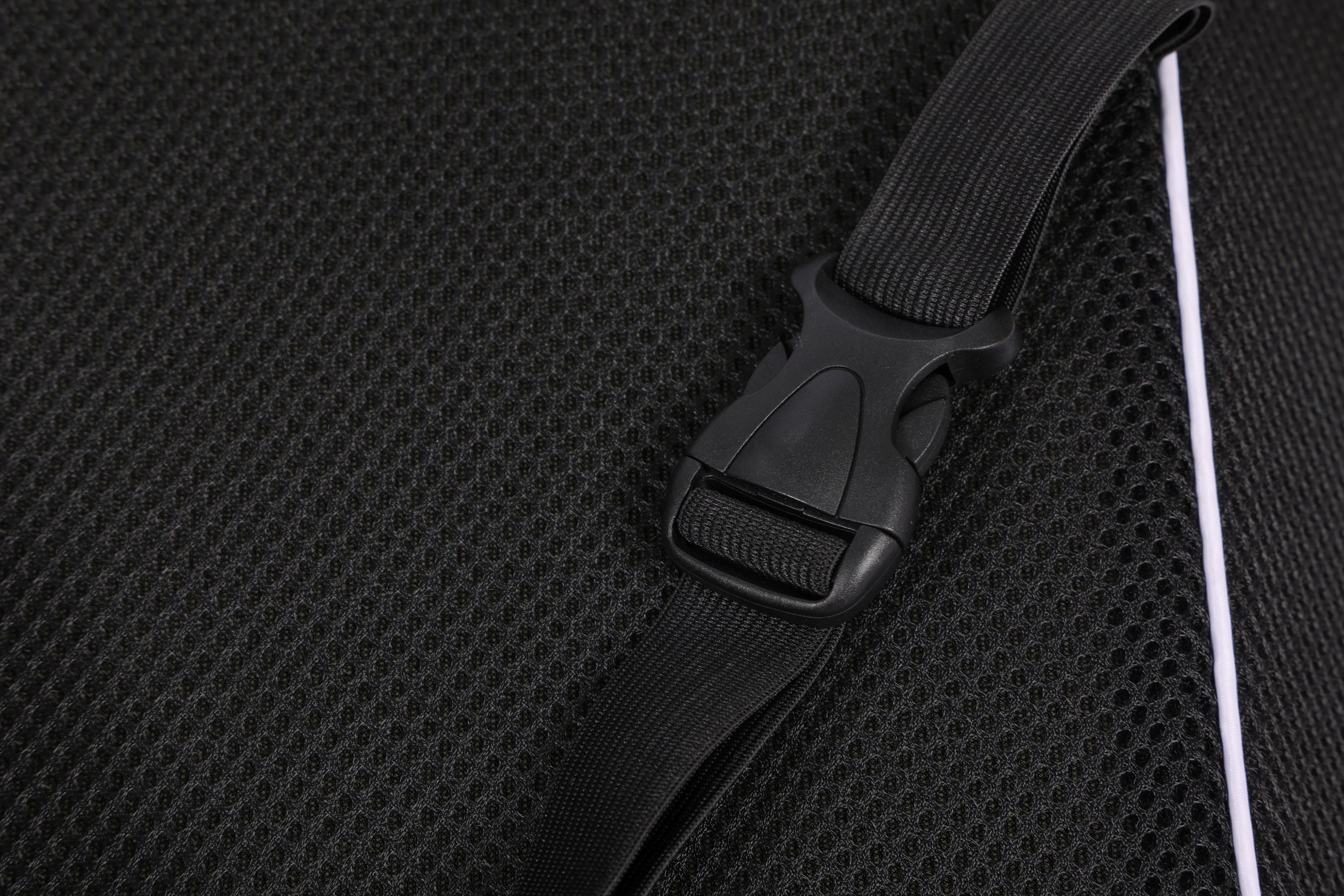 Orthopädisches Rückenkissen Mesh 45 x 39 cm schwarz