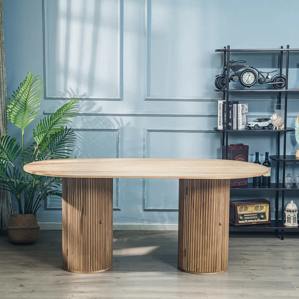 Eettafel voor 6 personen van massief grenen D120