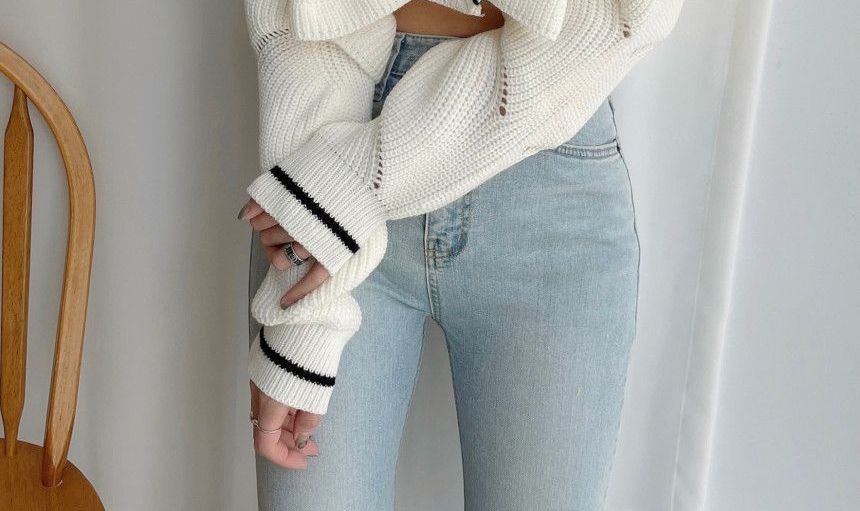 Janerium - V-hals gestreept pointelle crop vest