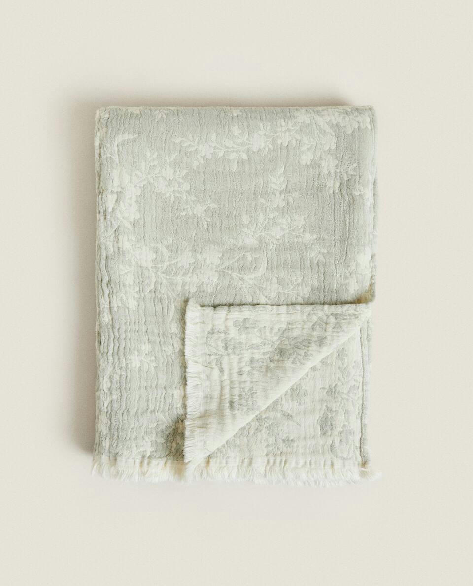 COBERTOR JACQUARD FLORAL