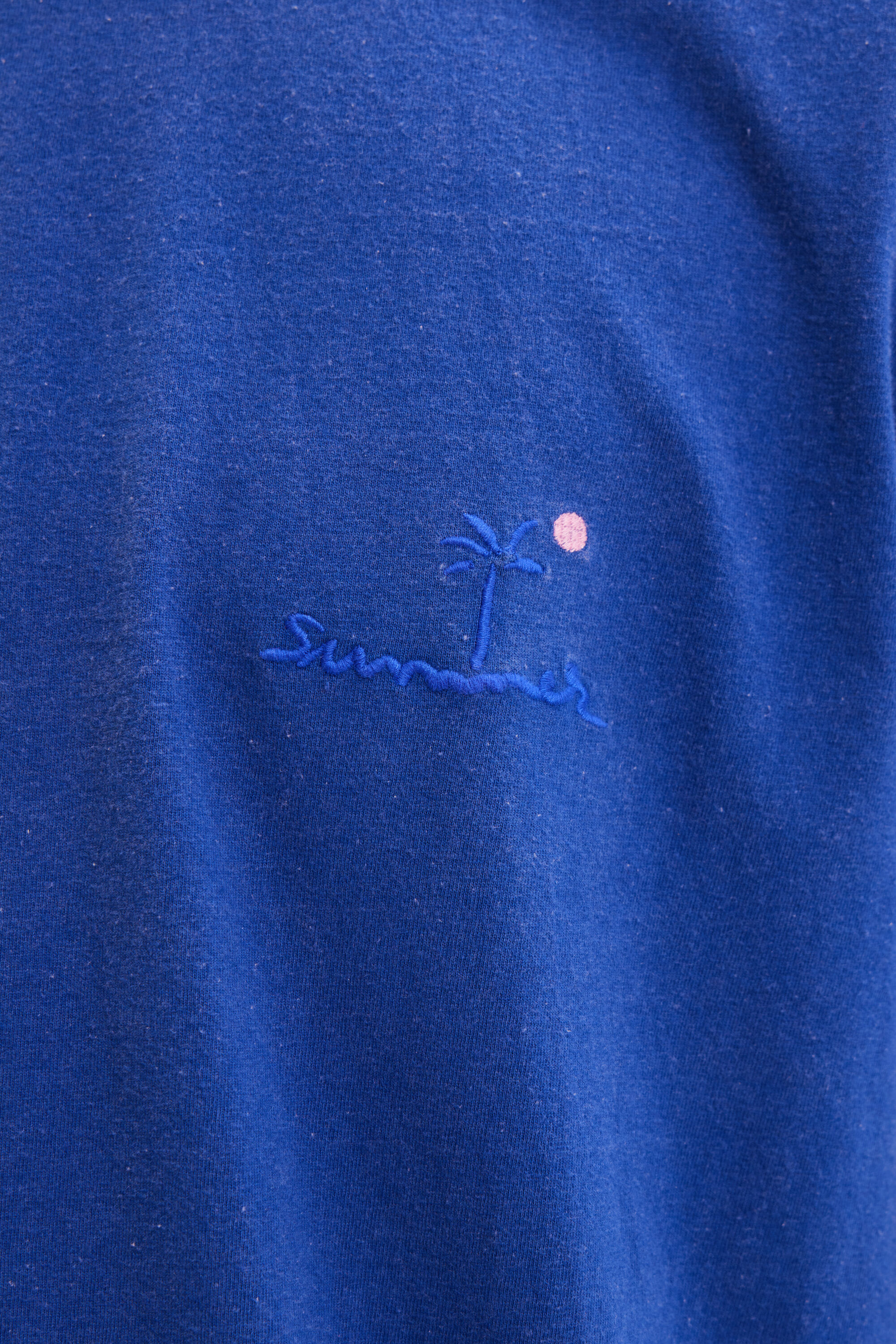 T-shirt uni brodé