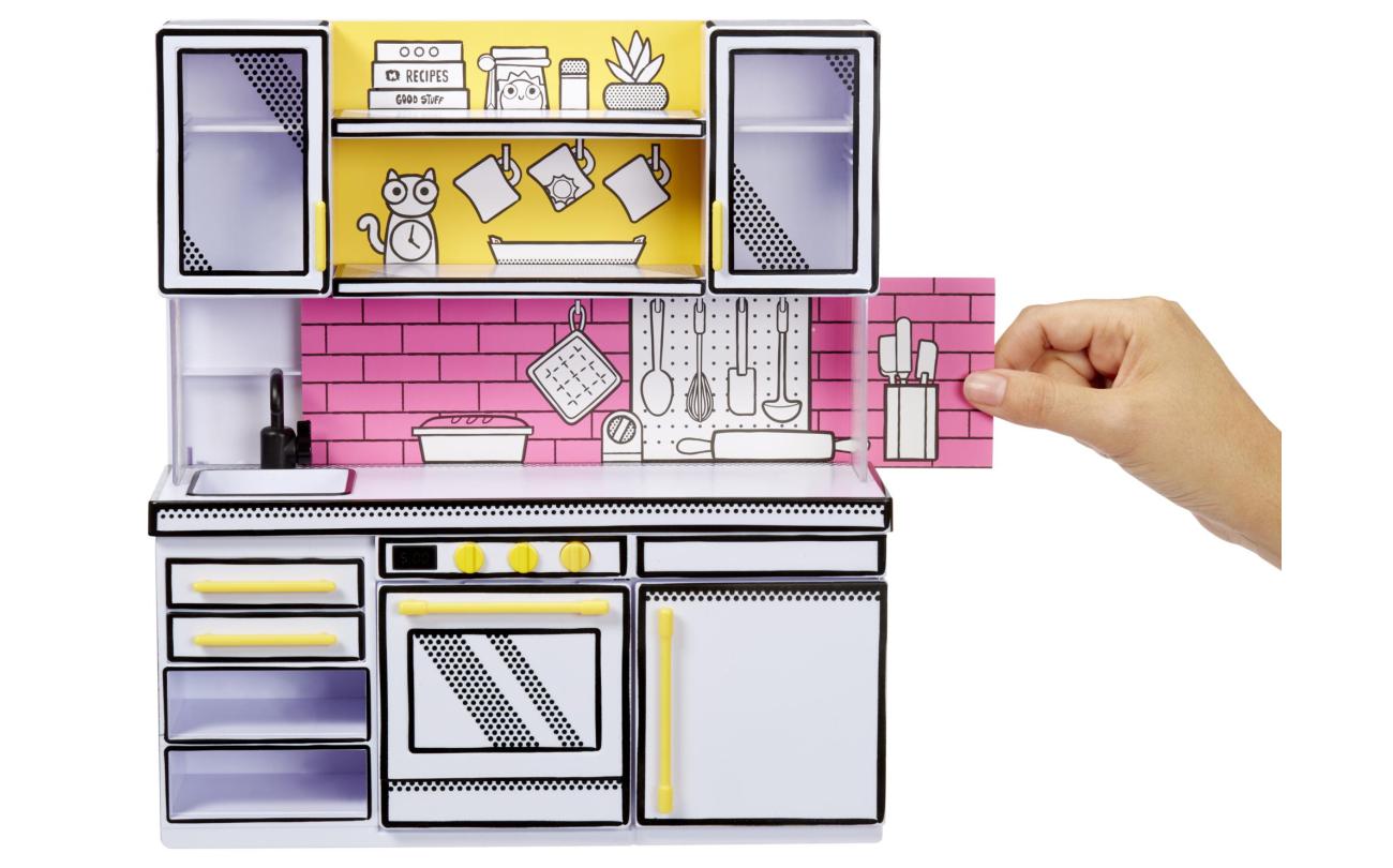MGA's Miniverse Mini Kitchen
