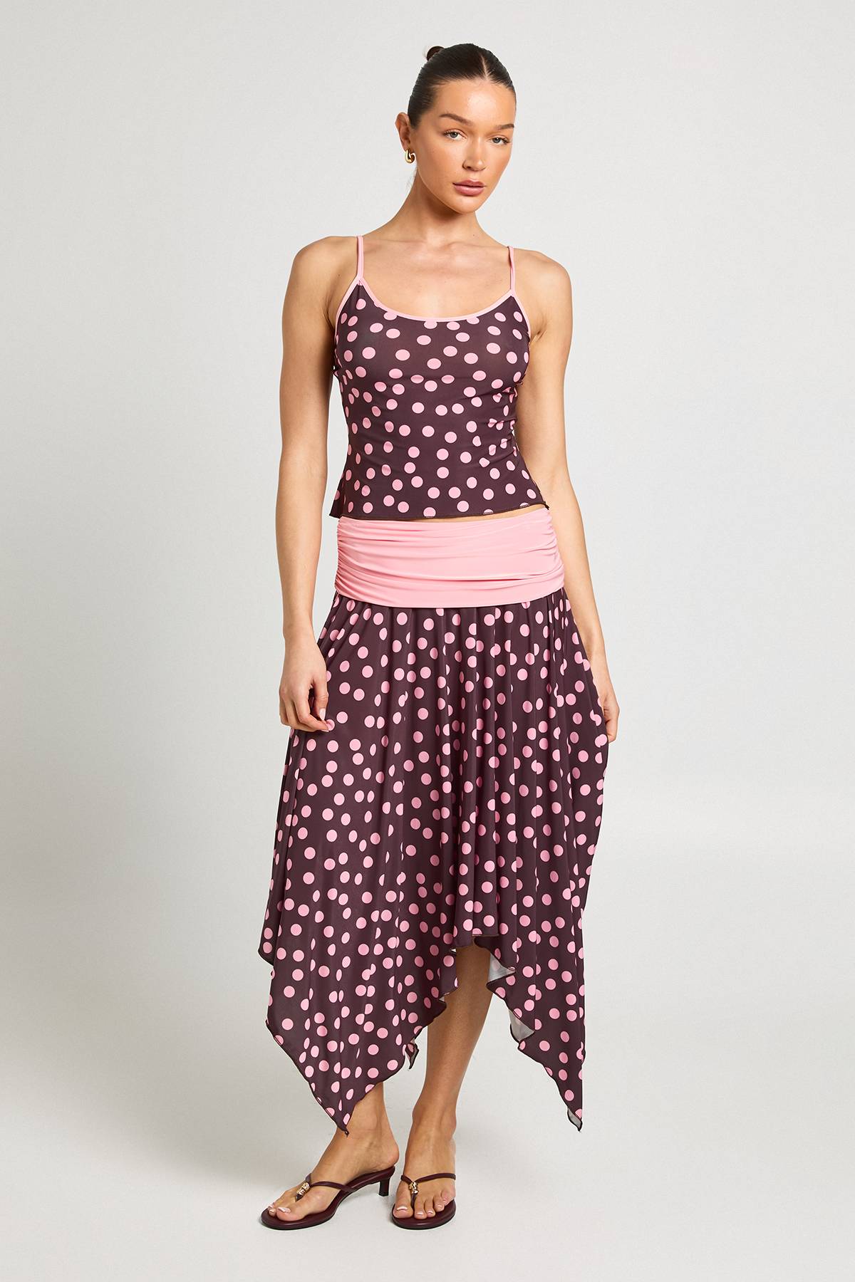 boohoo Débardeur À Pois Avec Bordure Contrastante