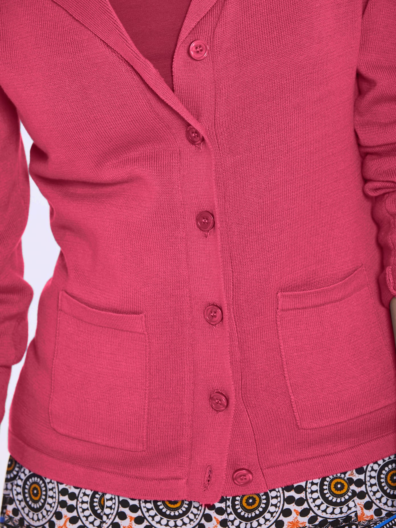 Veste en tricot fin superbe basique avec poches plaquées