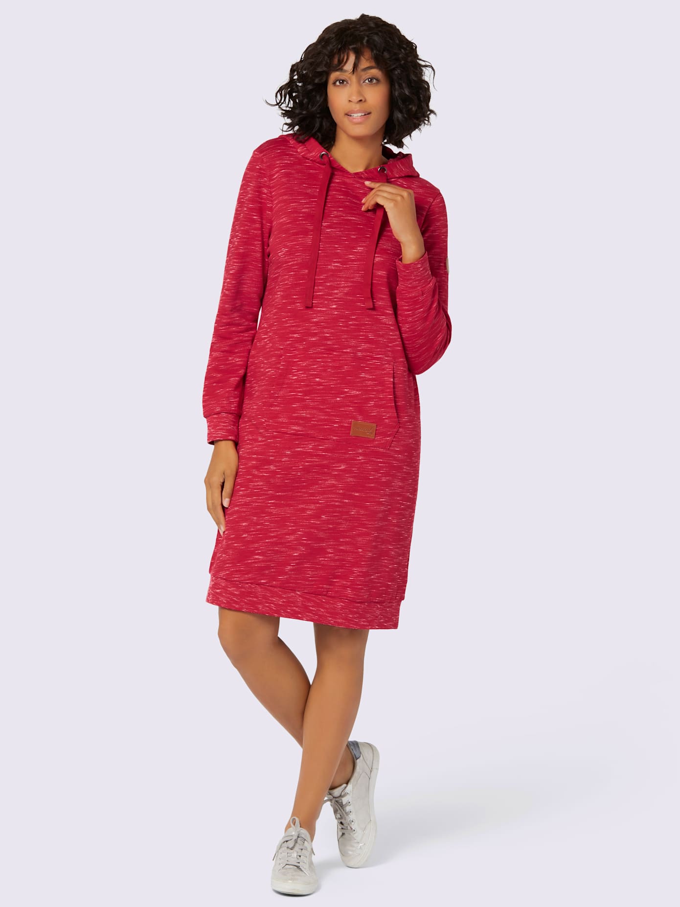Robe en matière sweat qualité coton doux sur la peau