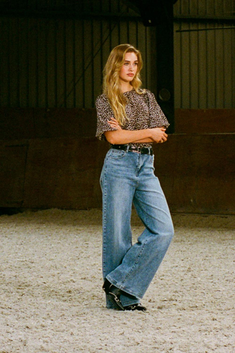 Fluresk blauwe dames jeans