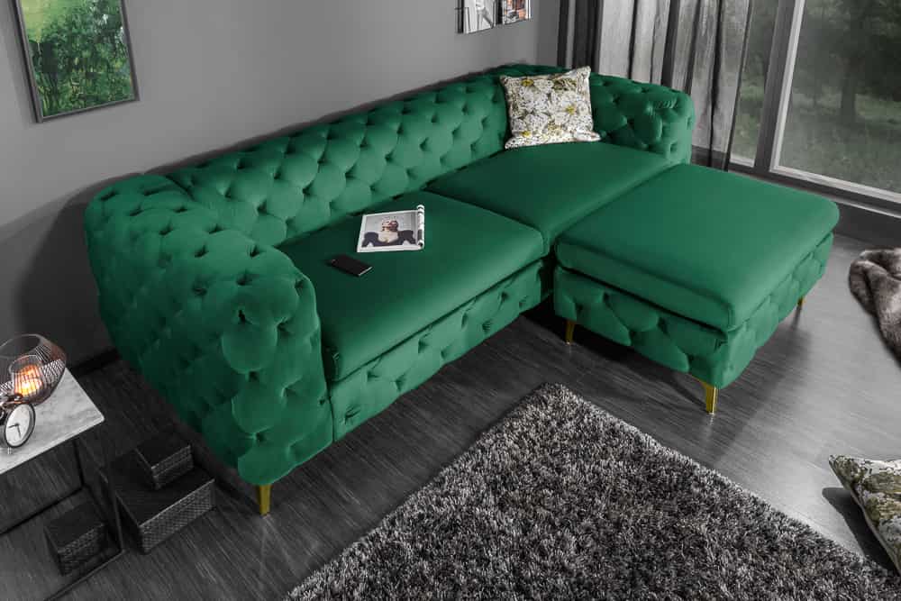 Chesterfield 3-Sitzer Sofa MODERN BAROCK 235cm smaragdgrün Samt Federkern gold Metallfüße