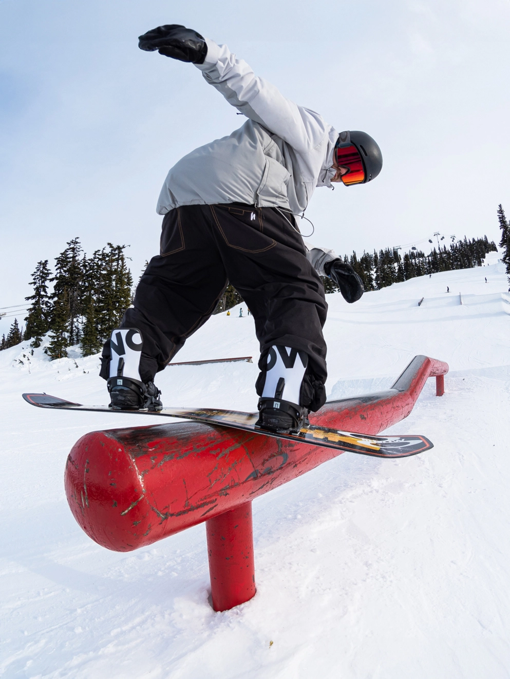 Now Select Snowboard Bindings black