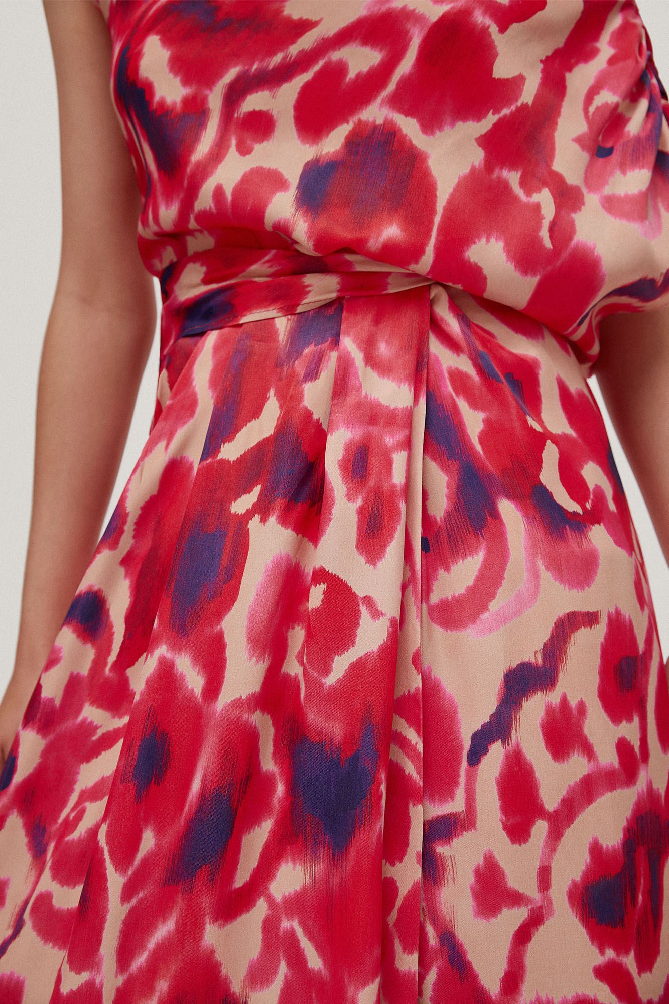 Gabriela. Saia midi estampada - Roxa