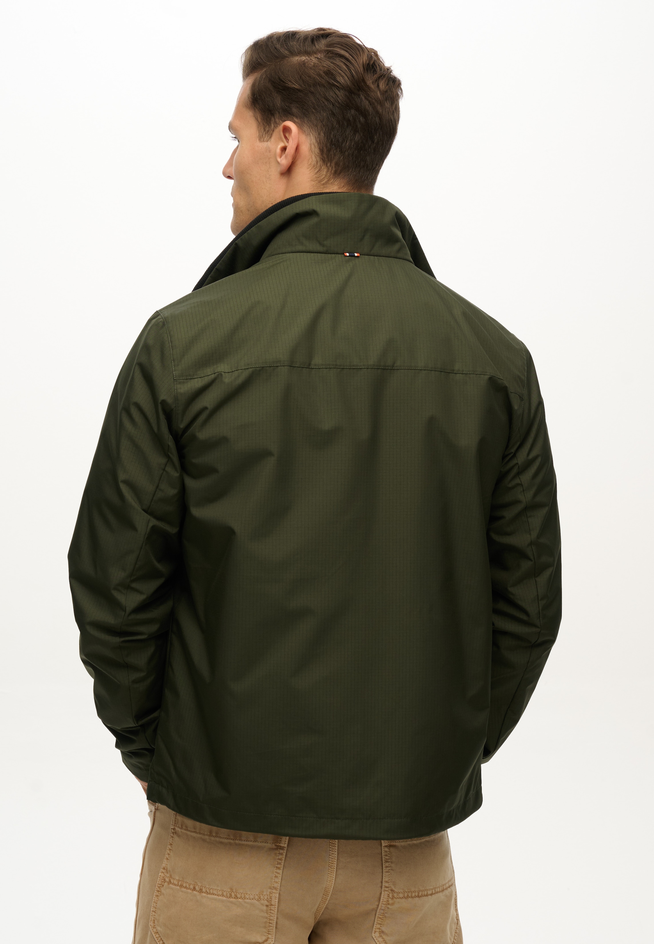Superdry Outdoorjacke »NON HOOD LOGO WINDBREAKER« ohne Kapuze