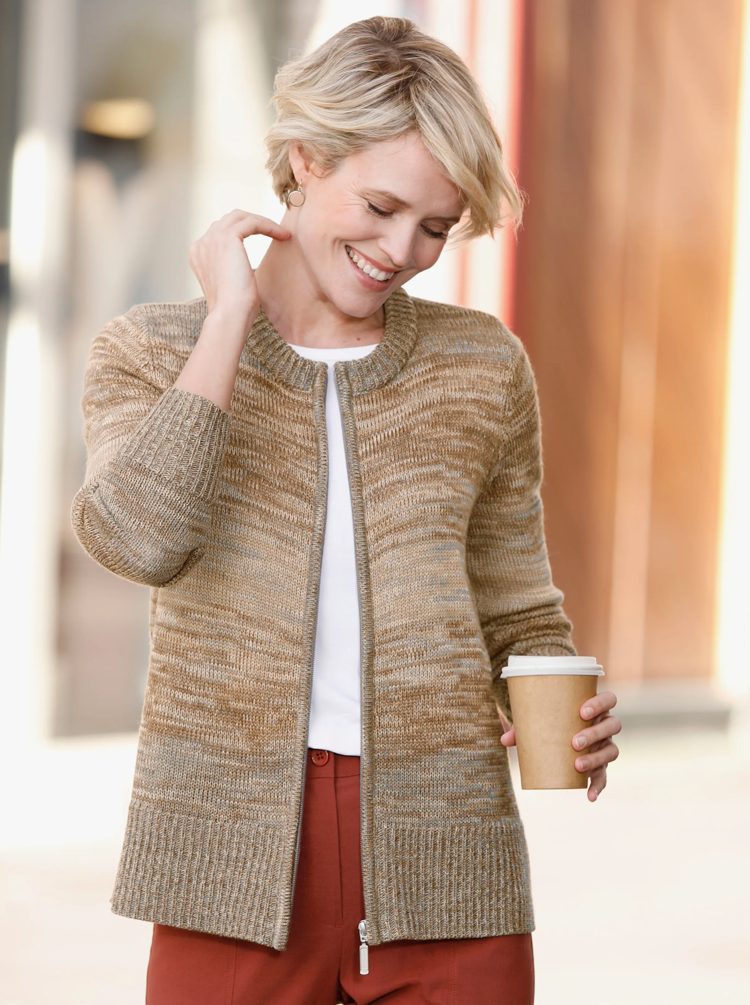Strickjacke in Melange-Optik mit Farbverlauf