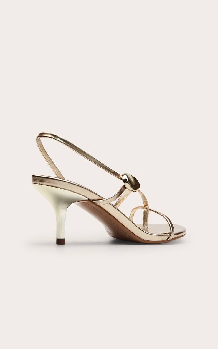 Doré Sandales À Talons Avec Brides Et Détails Ornementaux
