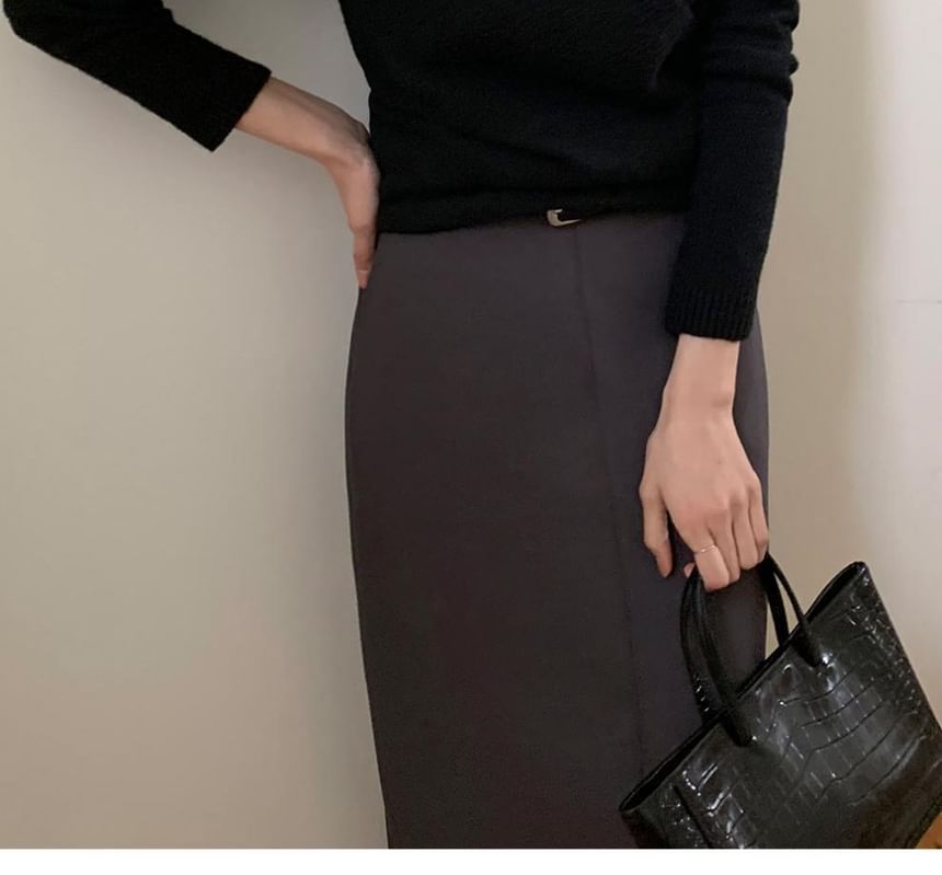 Ashlee - Lange mouwen V-hals effen gebreide top