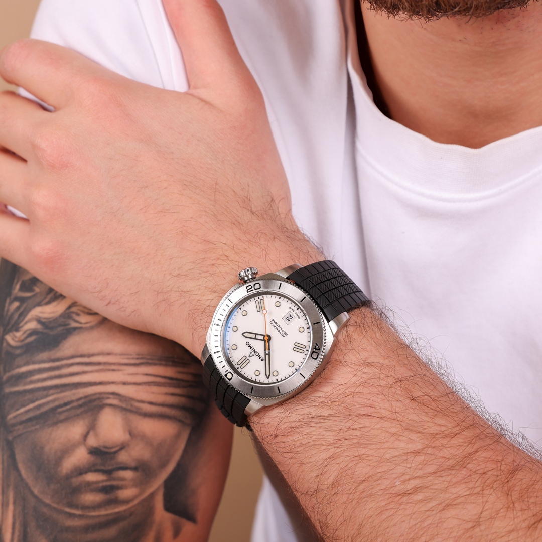 Anonimo Nautilo 42 Automatik