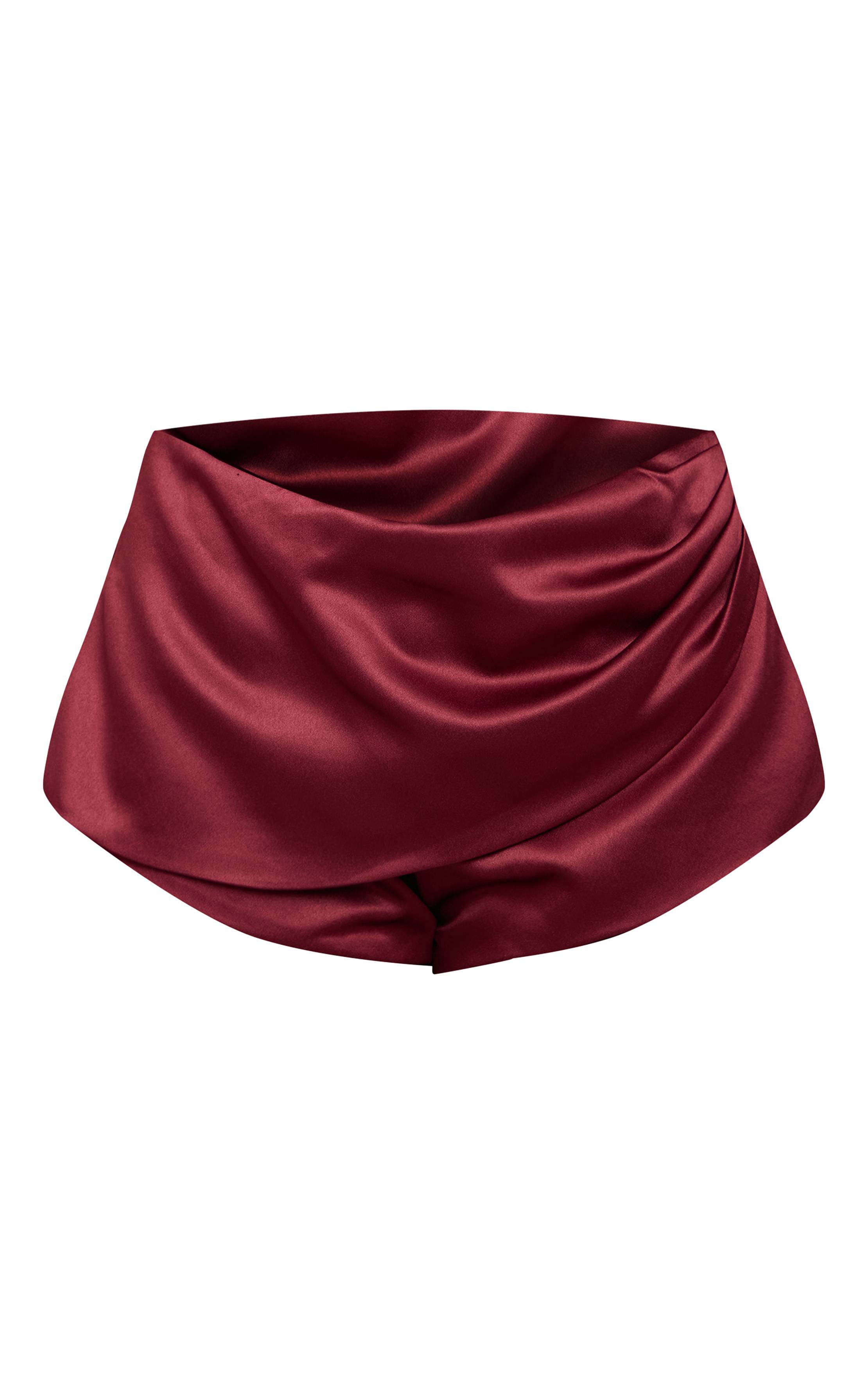 Rouge Vin Short En Satin Drapé Shape