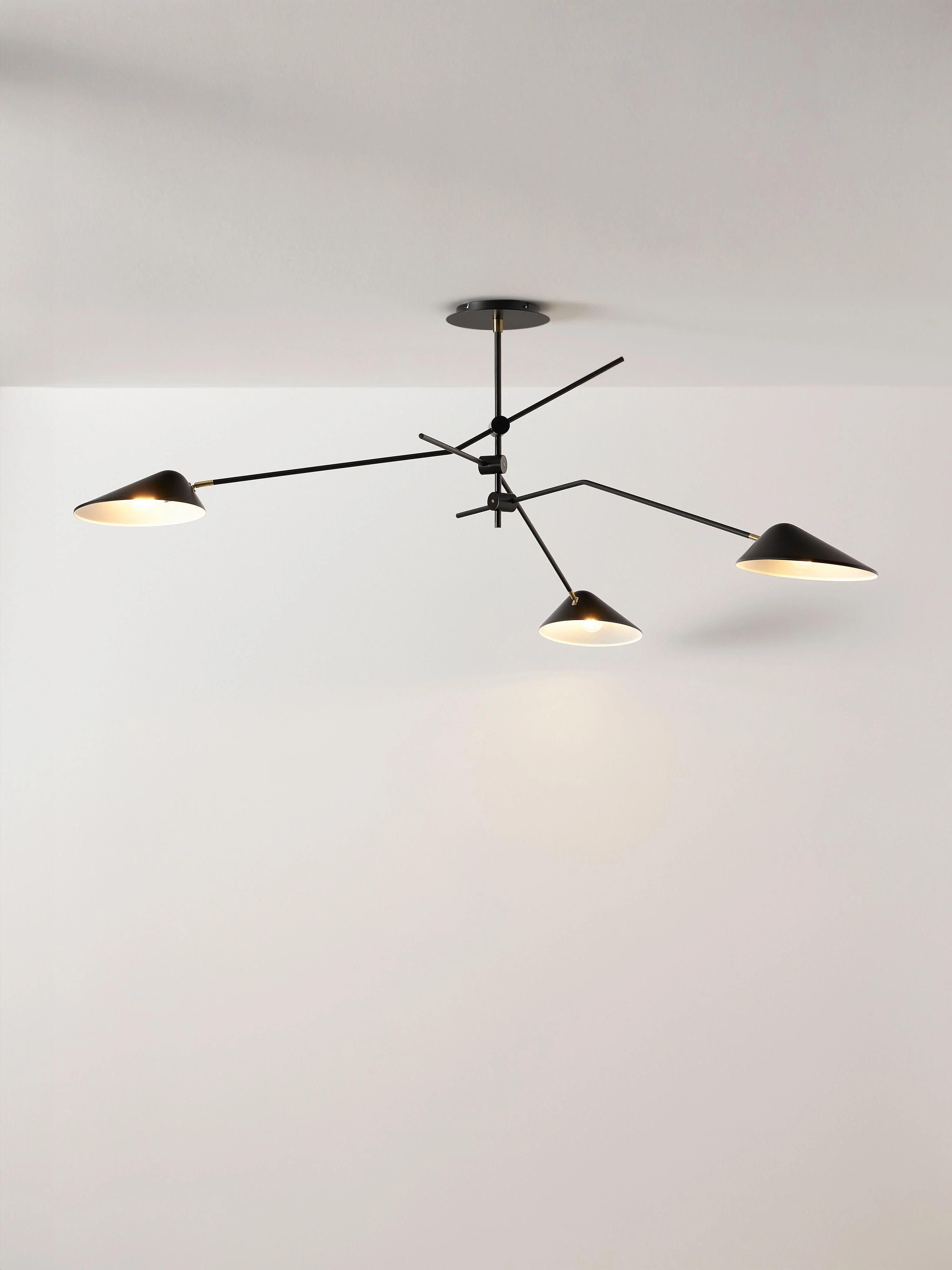 Grote plafondlamp Neron