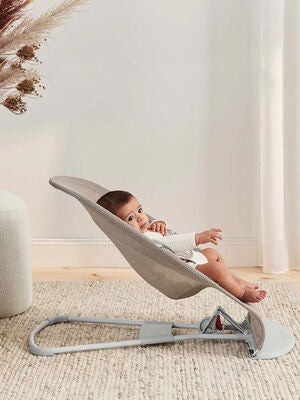 BabyBjörn Balance Soft Vippestol Mesh, Gråbeige/Hvit