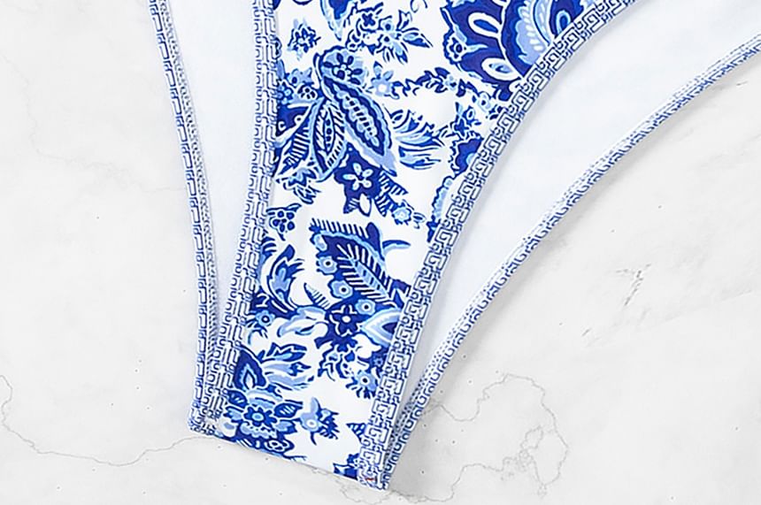 Serendo - Set: Bandeau bikinitop met bloemenprint + broekje