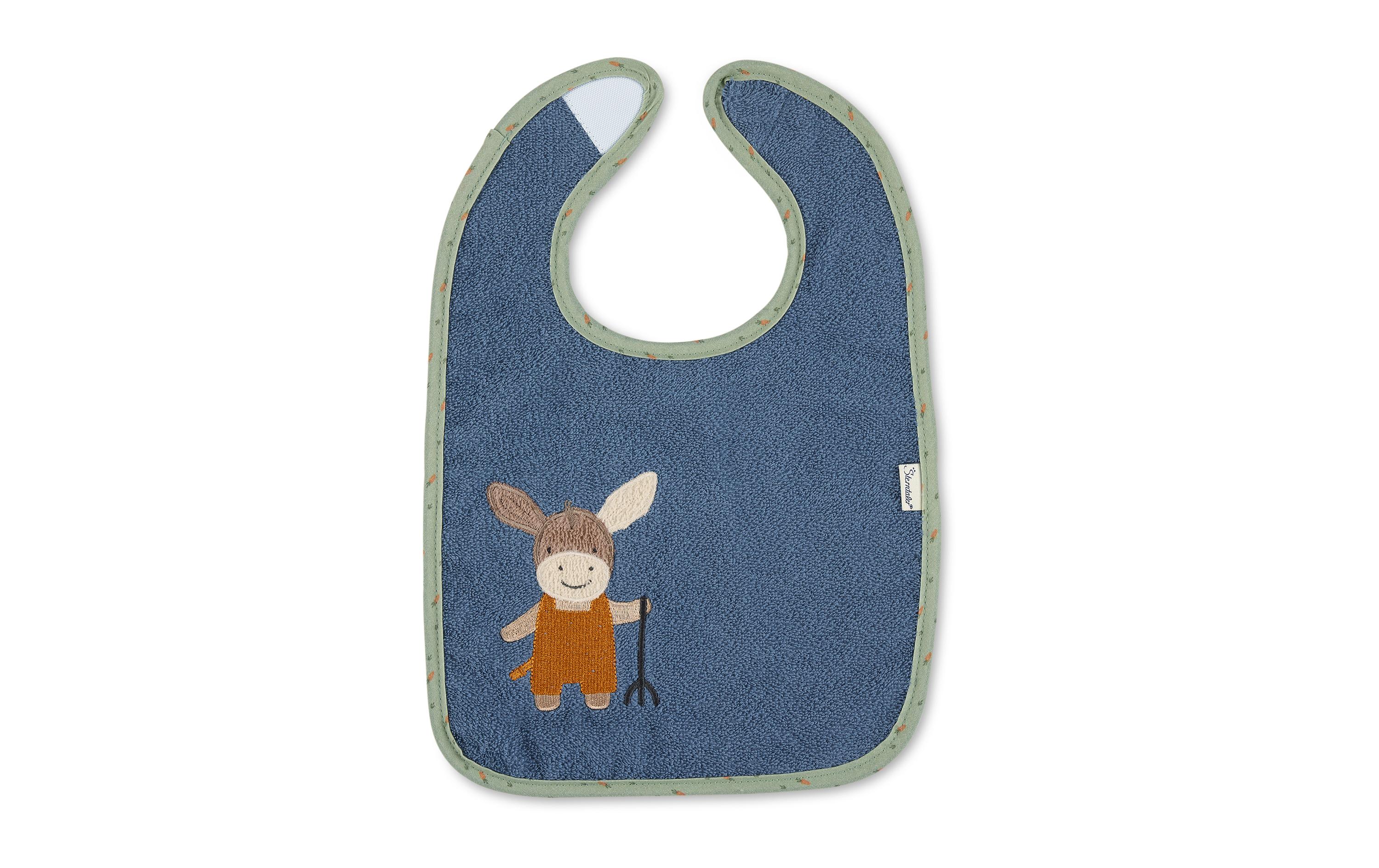 Lätzchen Emmilius 38 x 26 cmPraktisches Klettlätzchen mit appliziertem Stickmotiv