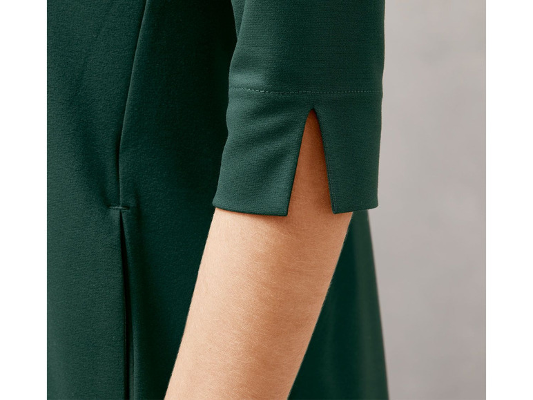 Damesjurk, met grondstofbesparende viscose
