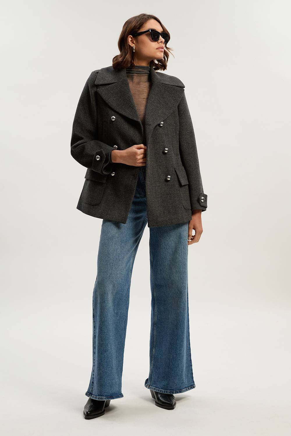 KarenMillen Manteau Court Ajusté en Laine Brossée à Carreaux avec Poches