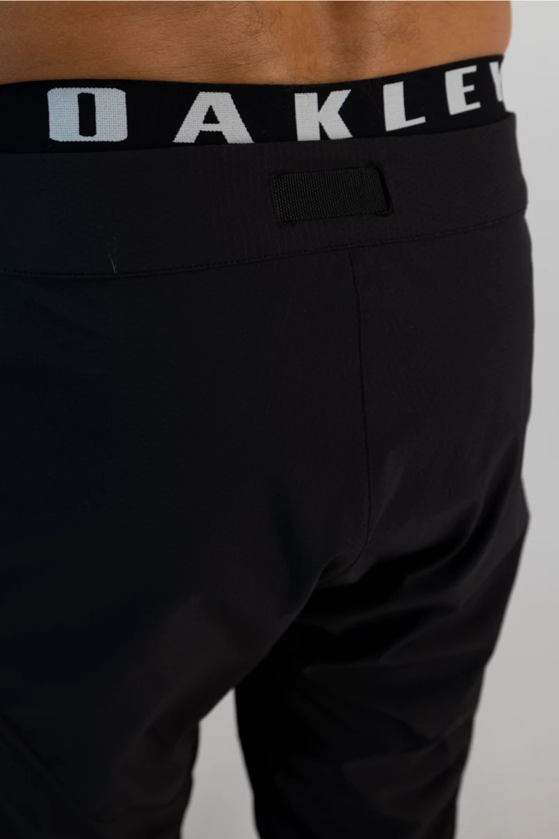 Oakley Seeker Airline Herren Bikeshort