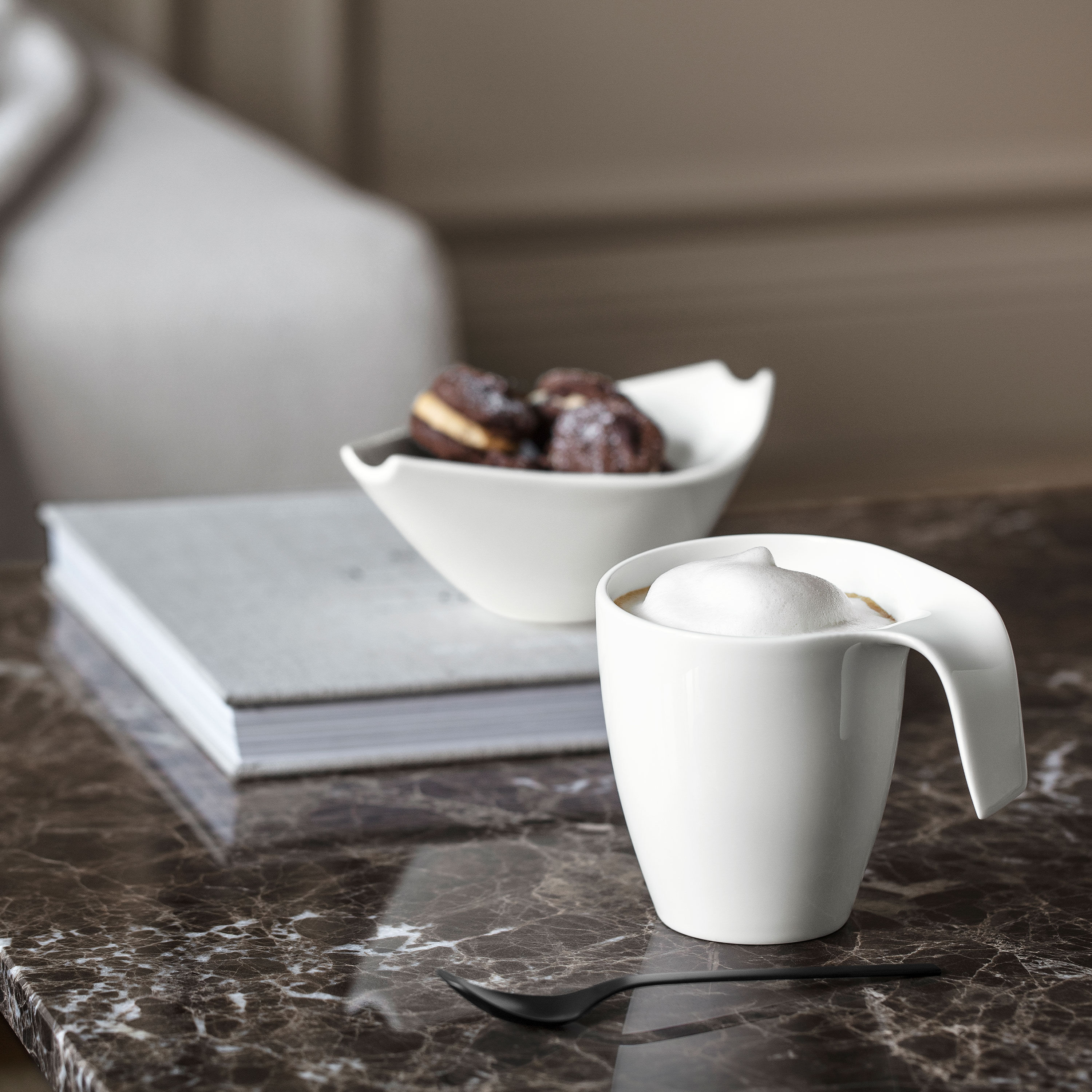 Flow Mug White, 9.5 oz, Premium Porcelain
