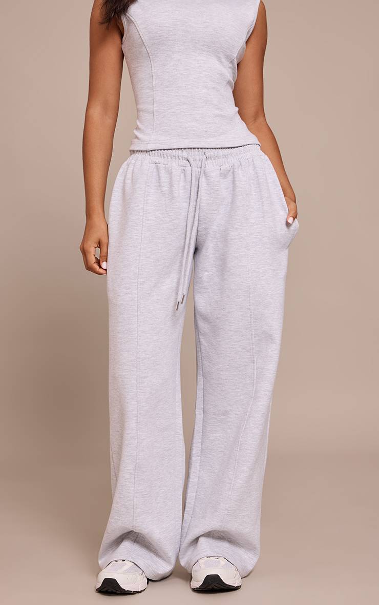 Gris Cendré Jogging Petite Taille À Jambes Larges Avec Cordon De Serrage En Jersey Interlock