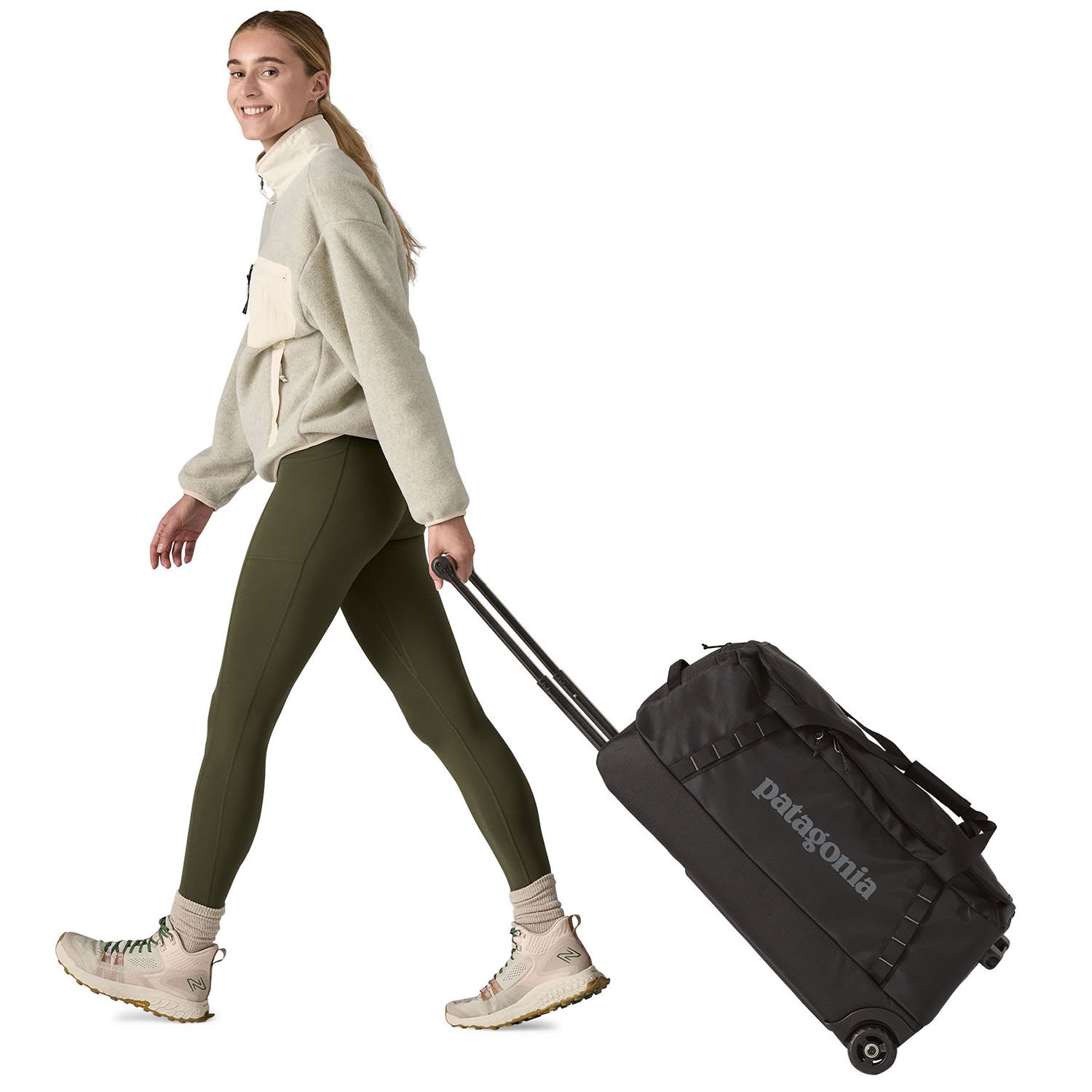 Patagonia Black Hole Wheeled Duffel 70L black