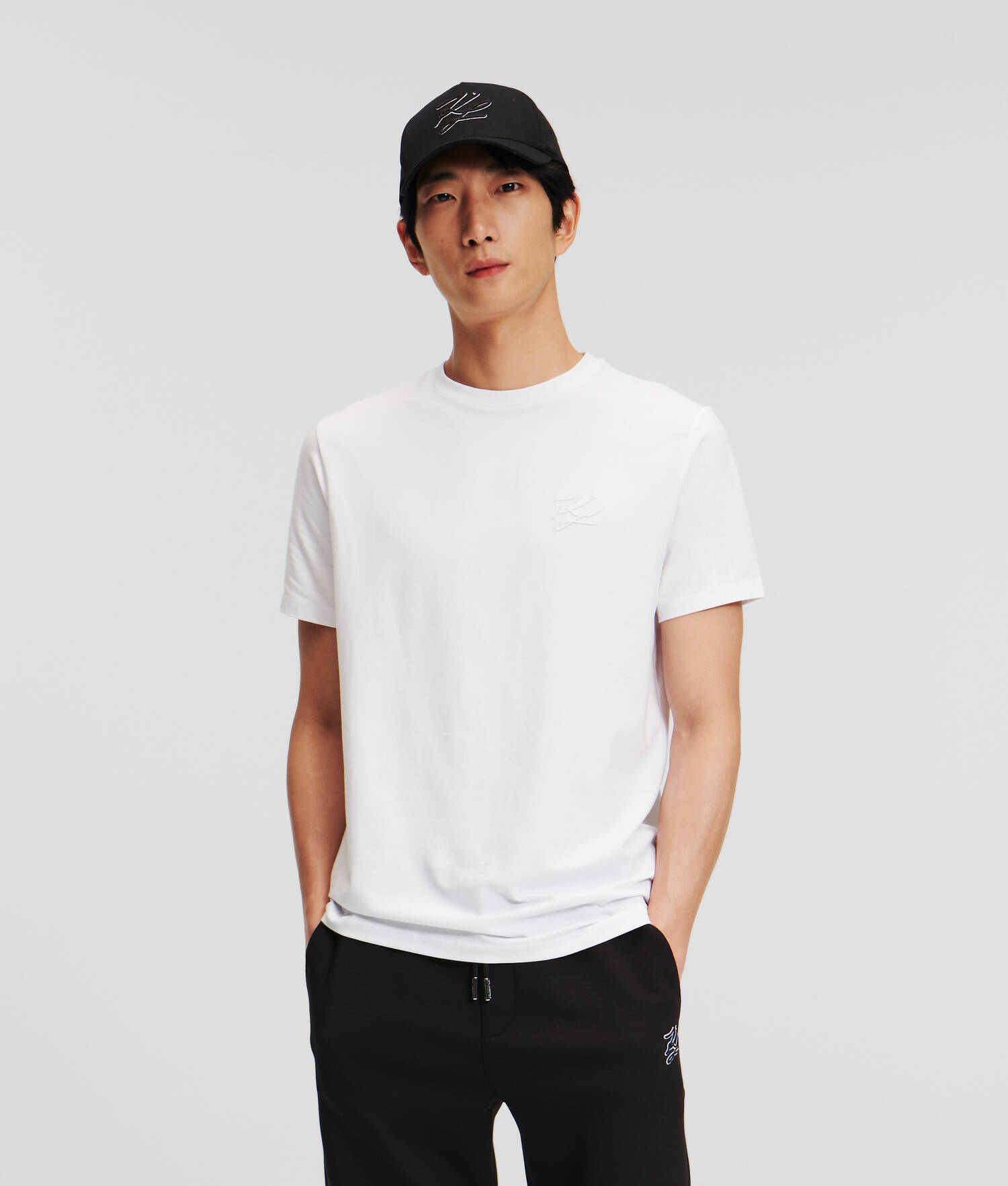 T-SHIRT À LOGO