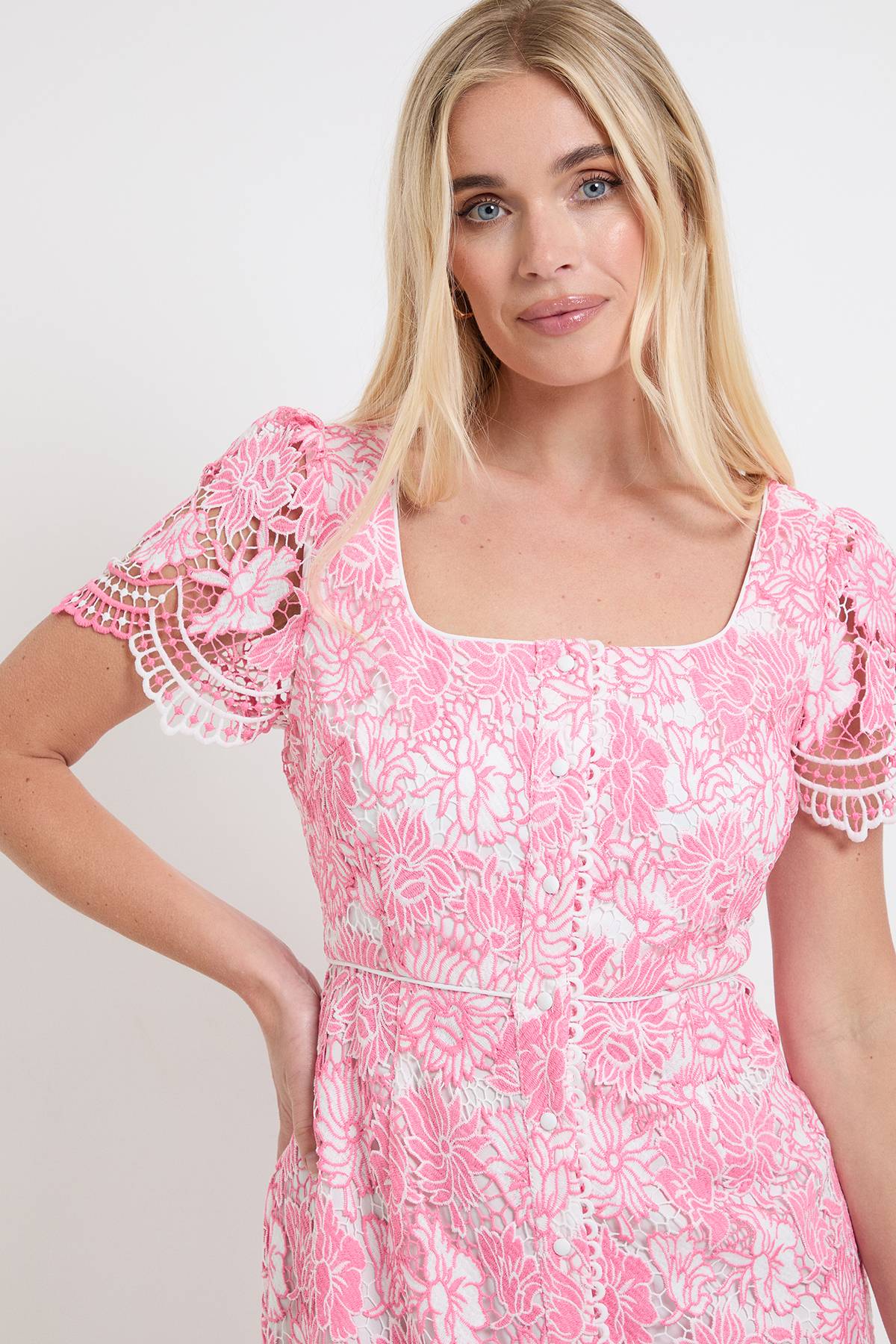 Wallis Robe Midi Boutonnée En Dentelle Contrastée Petite