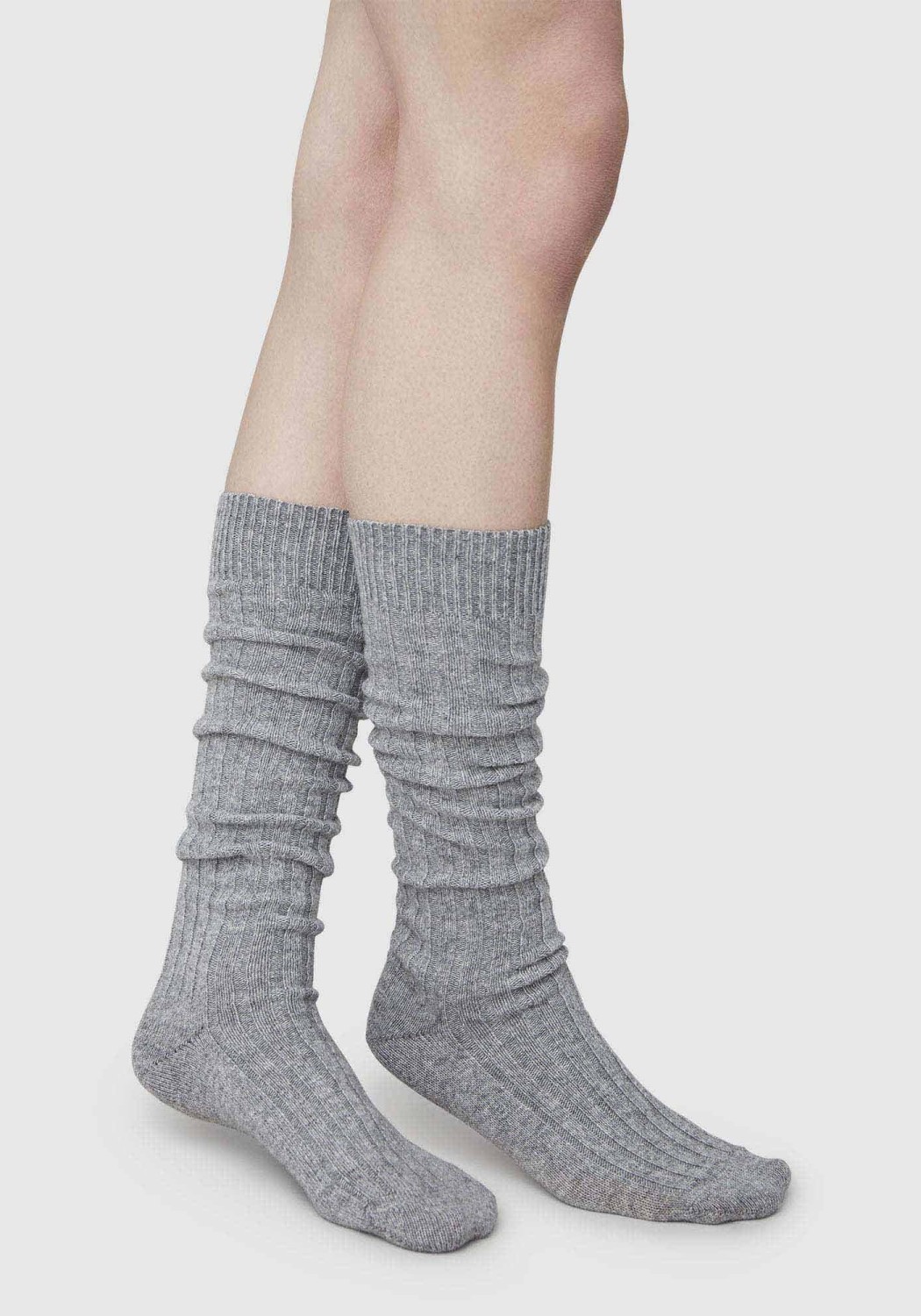 Swedish Stockings Kniestrümpfe Bodil Chunky Knee-High Light Grey