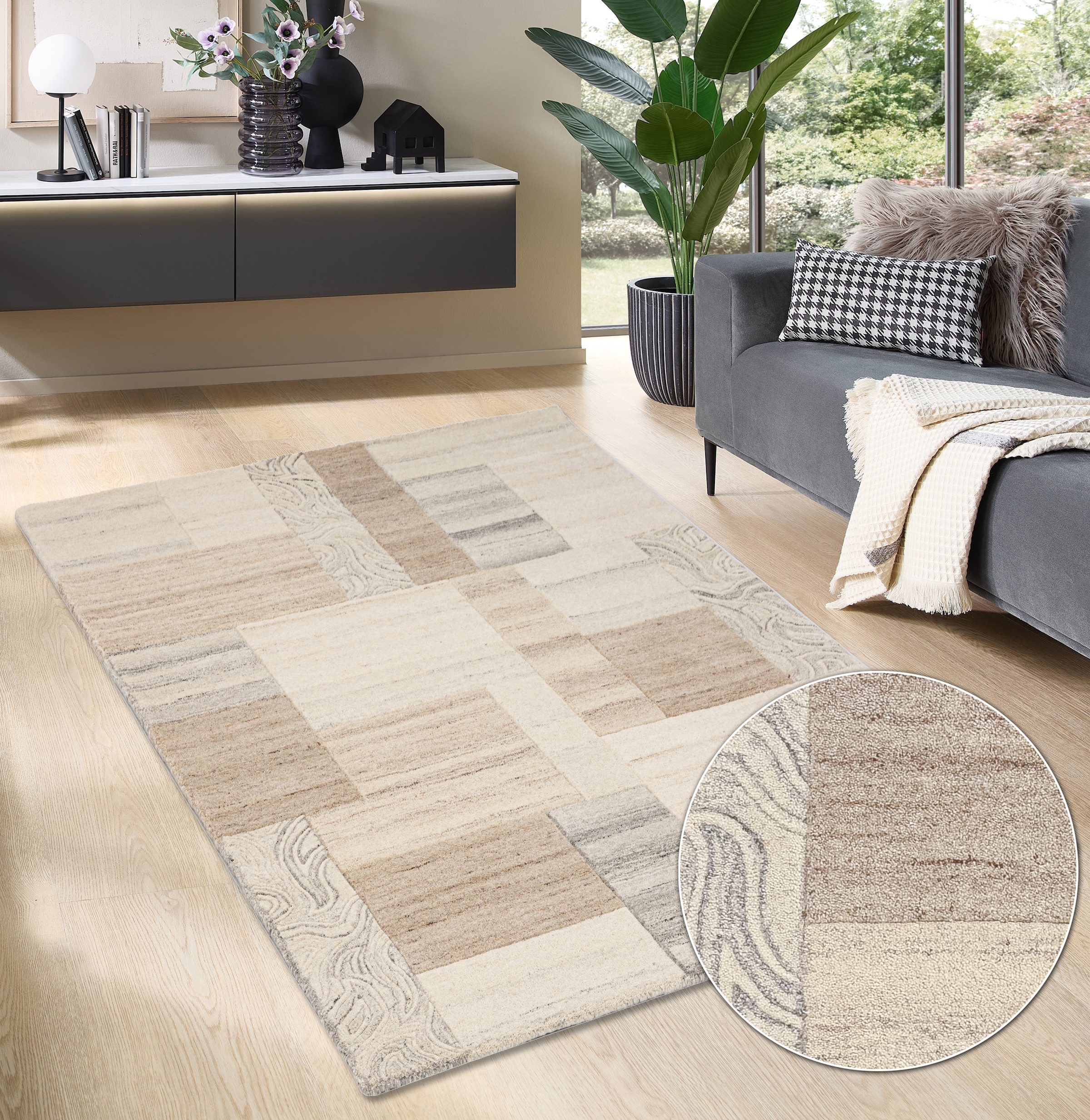 THEKO Wollteppich »Lola, Wolle, handgearbeitet, Patchwork Design, handgetuftet« rechteckig 12 mm Höhe Wohnzimmer, Schlafzimmer, Esszimmer, auch als Läufer und rund