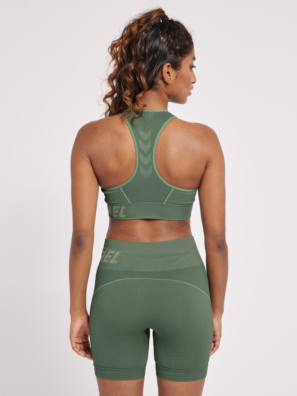 hmlTE CHRISTEL SEAMLESS SPORTS TOP