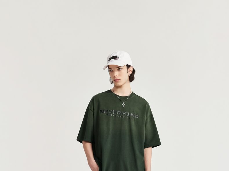 Newin - Unisex T-shirt met kleurverloop en losse letters