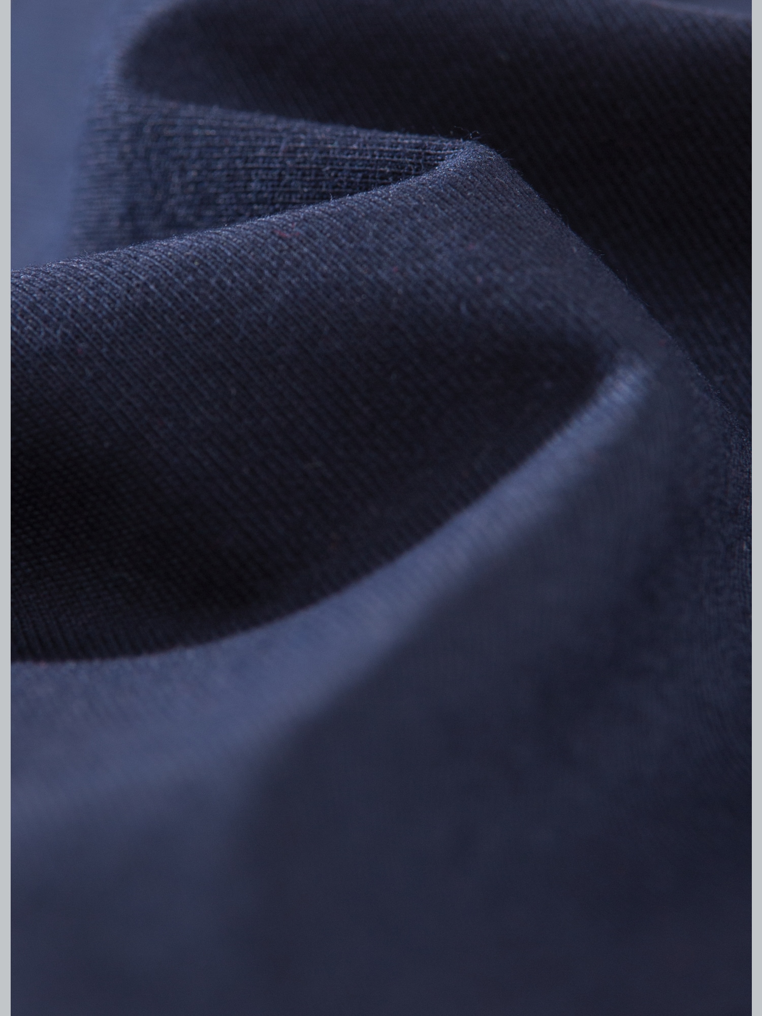 Bermuda aus 100% Baumwolle Navy