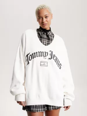 Suéter oversized com decote em V e logo