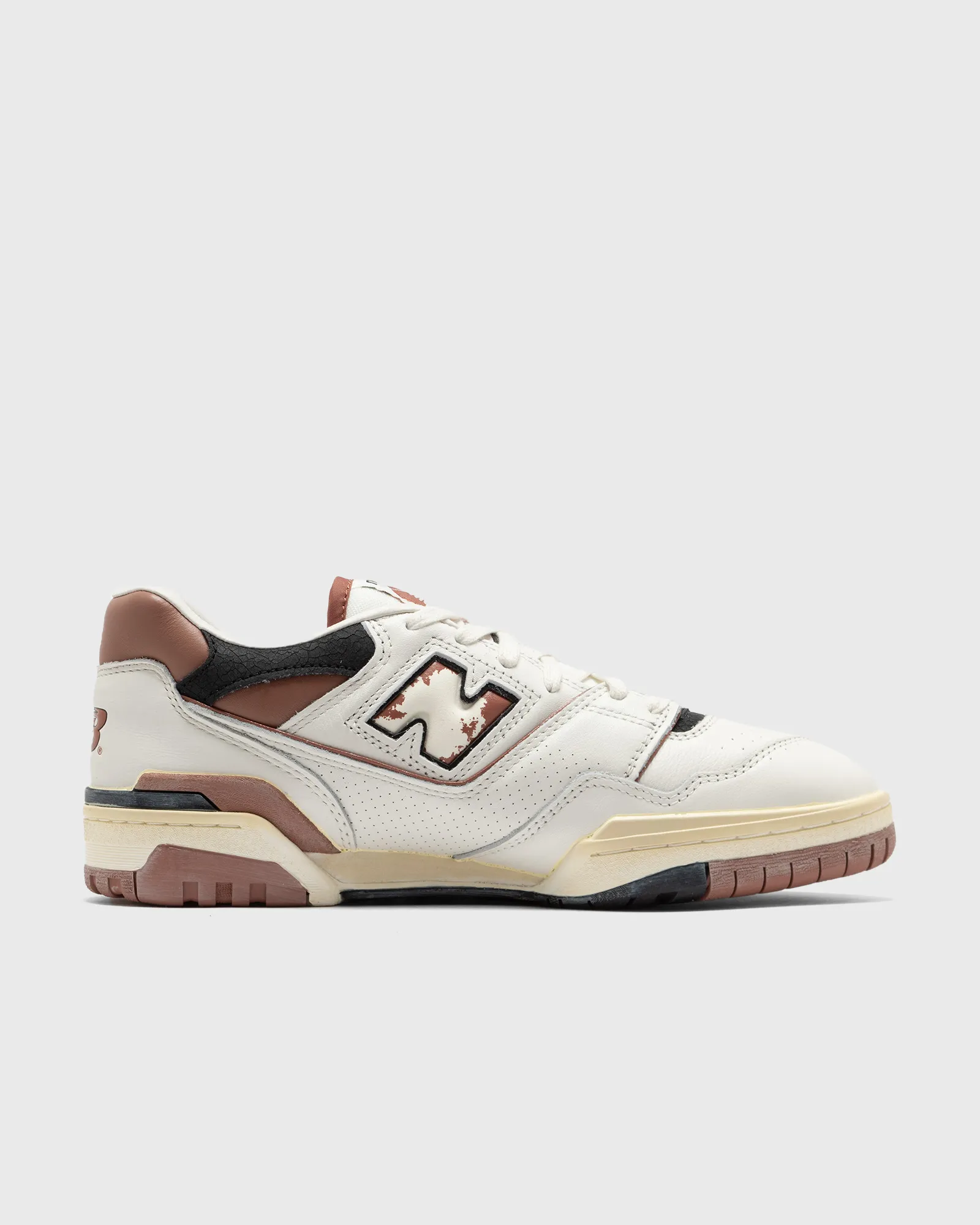 New Balance 550